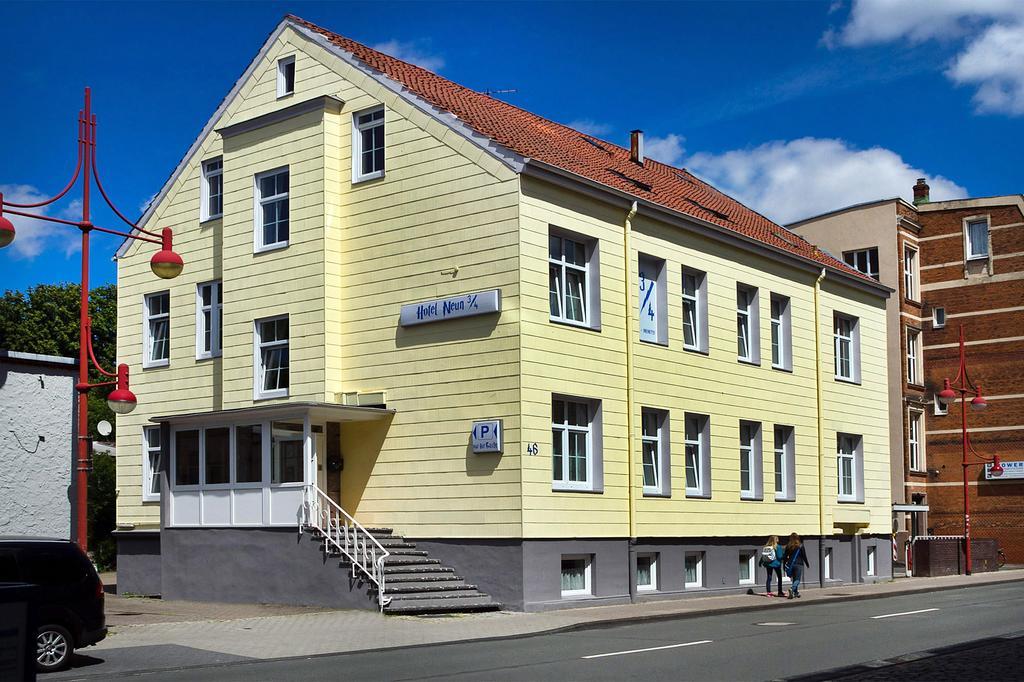 Hotel Neun 3/4 Целе Екстериор снимка